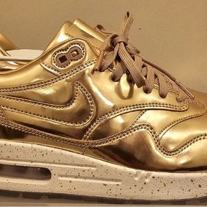 Nike id Air Max 1 Olympic Liquid Gold Size 4 Gently Used Rare